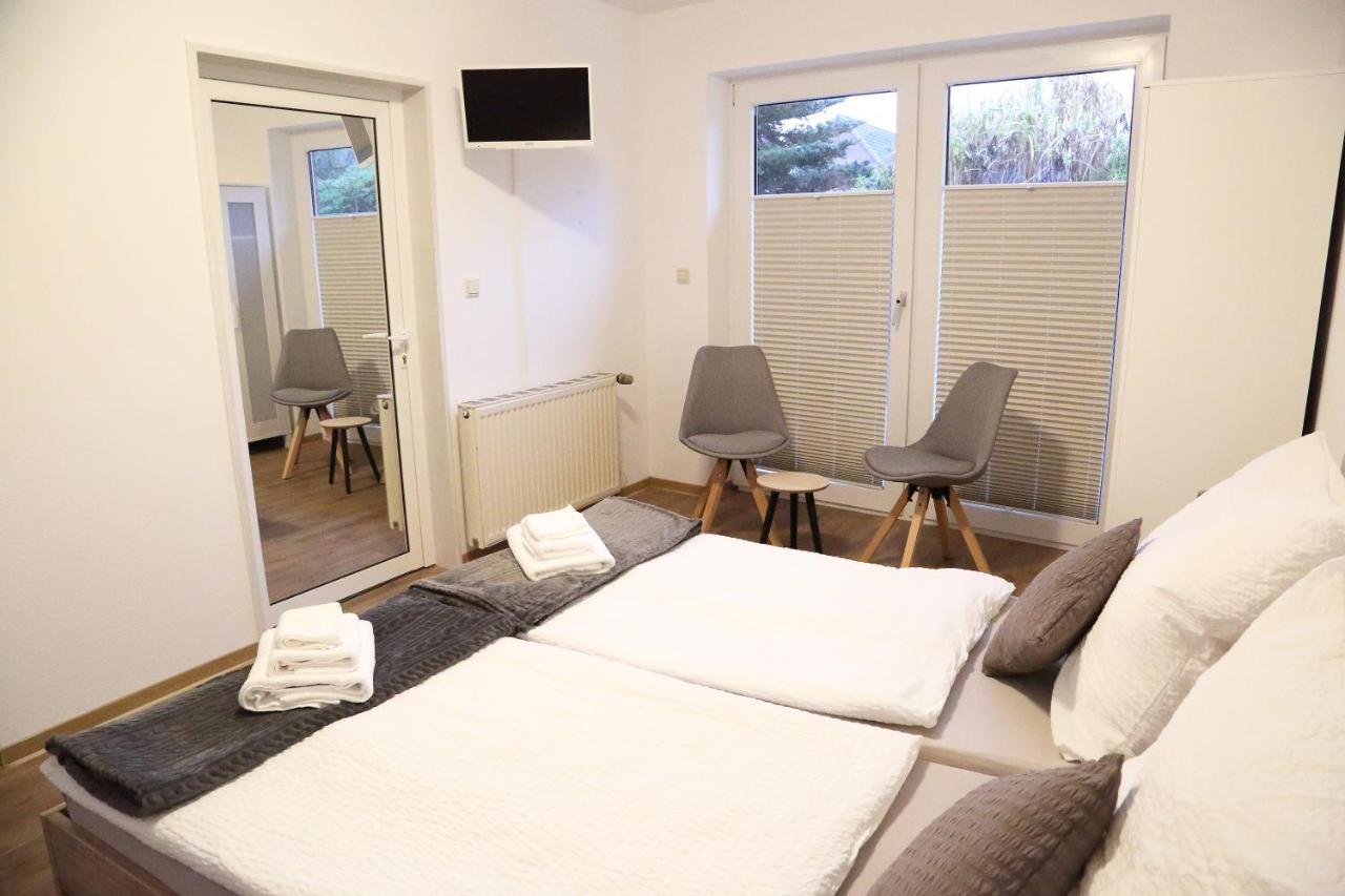 Motel Gaestehaus Zum Surgrund